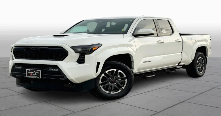 2024 toyota tacoma trd sport