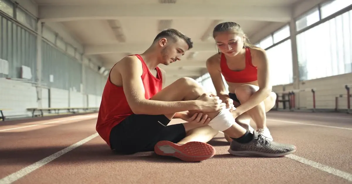 Top 5 Mistakes After Knee Replacement: Special for 2025 1 Top 5 Mistakes after Knee Replacement